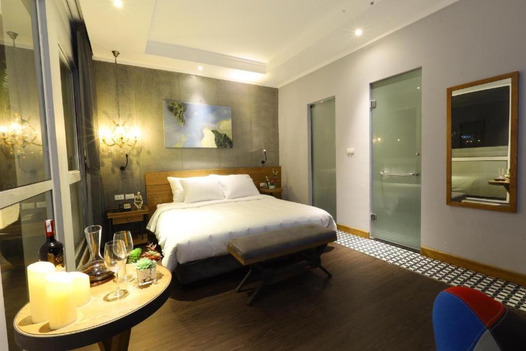 B&B Hanoi Hotel Екстер'єр фото