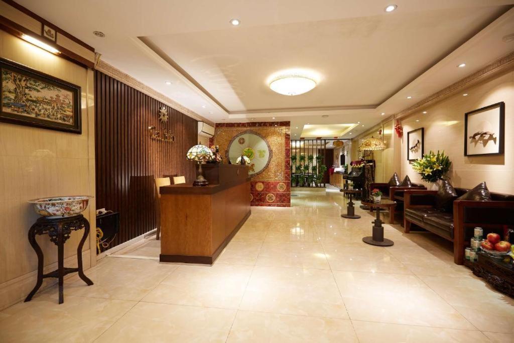 B&B Hanoi Hotel Екстер'єр фото